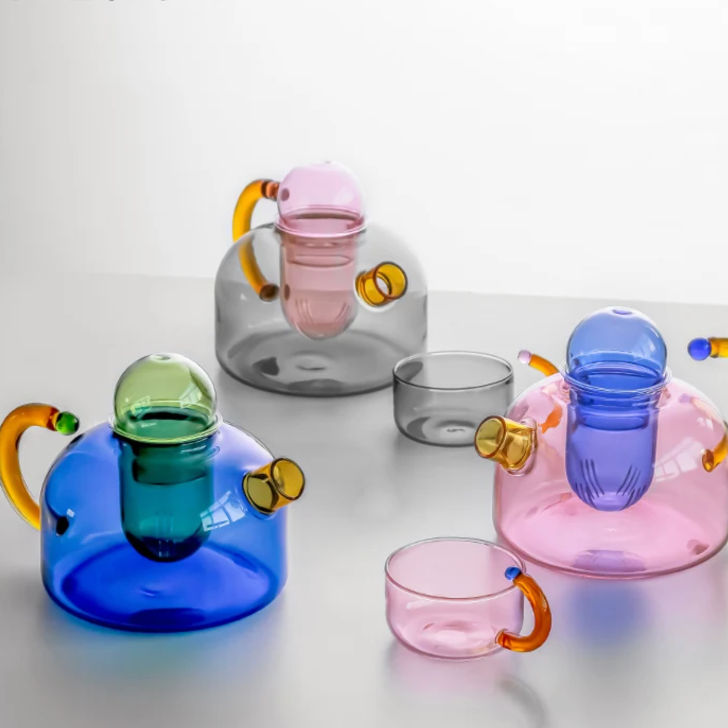 Contrasting Color Heat Resistant Glass Teapot and Cups: Blue Kettle